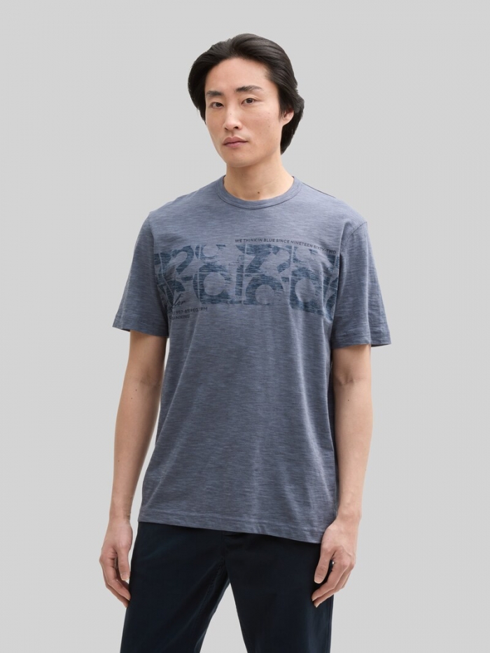 Tom Tailor T-Shirt mit Print - Blueish Grey Tonal Fine Stripe Tom Tailor T-Shirt mit Print - Blueish Grey Tonal Fine Stripe