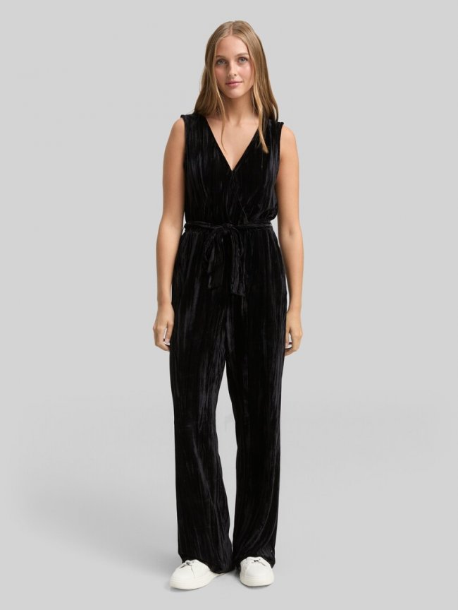 Tom Tailor Relaxed Jumpsuit aus Samt - Deep Black Tom Tailor Relaxed Jumpsuit aus Samt - Deep Black