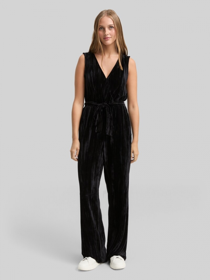 Tom Tailor Relaxed Jumpsuit aus Samt - Deep Black Tom Tailor Relaxed Jumpsuit aus Samt - Deep Black