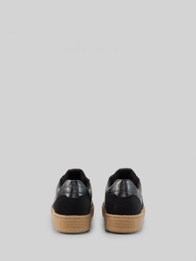 Tom Tailor Sneaker aus Lederimitat - Black Tom Tailor Sneaker aus Lederimitat - Black