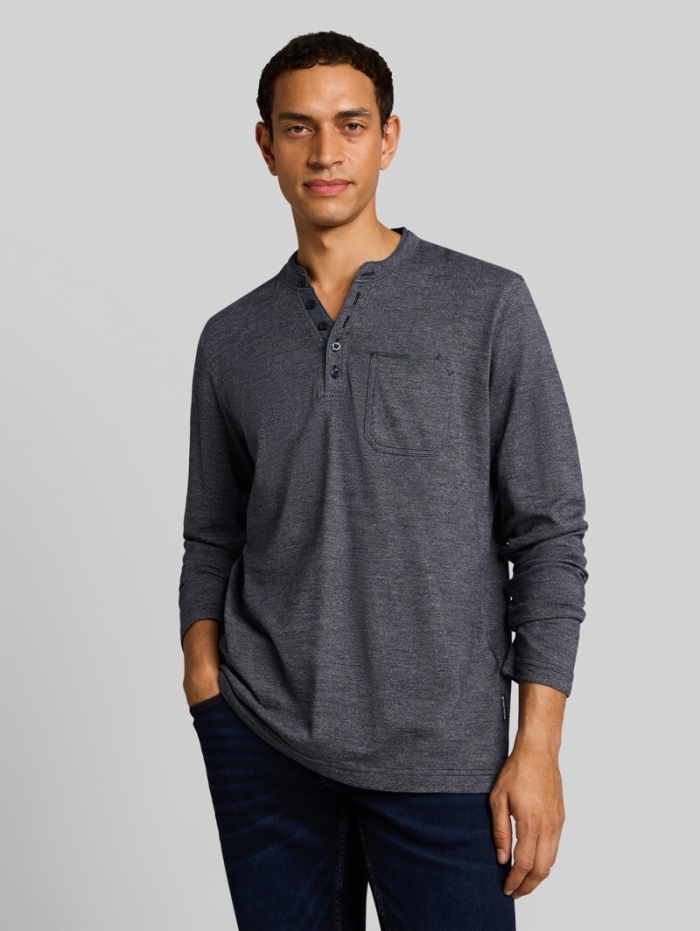 Tom Tailor Serafino Langarmshirt mit Brusttasche - Navy Gardenia White Injected Tom Tailor Serafino Langarmshirt mit Brusttasche - Navy Gardenia White Injected