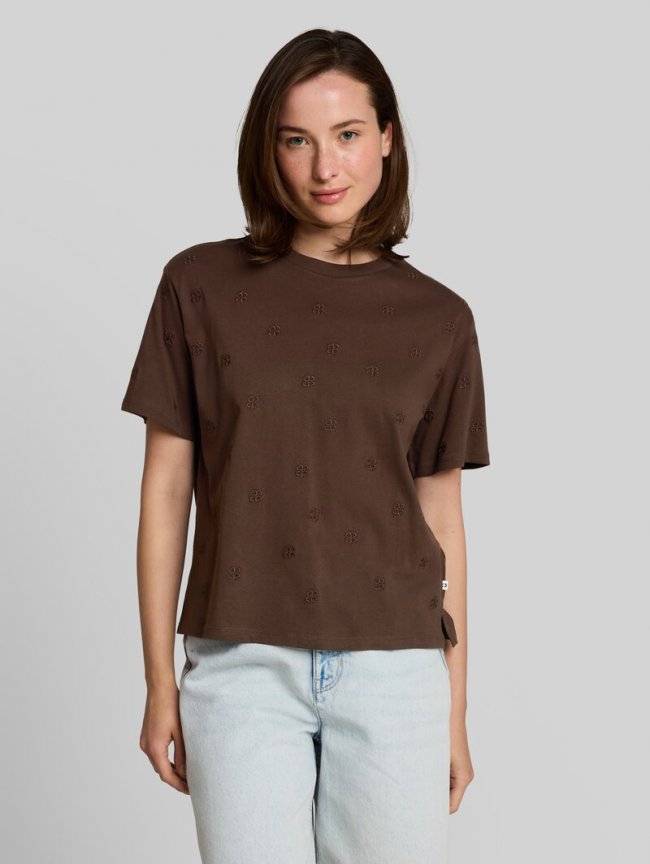Tom Tailor Boxy Fit T-Shirt mit Stickereien - Brown Logo Heart Embroidery Tom Tailor Boxy Fit T-Shirt mit Stickereien - Brown Logo Heart Embroidery