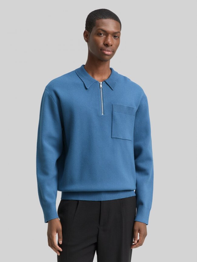 Tom Tailor Relaxed Fit Strickpullover mit Polokragen - Dusty Denim Blue Tom Tailor Relaxed Fit Strickpullover mit Polokragen - Dusty Denim Blue