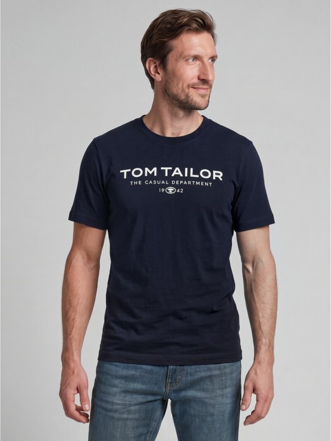 Tom Tailor T-Shirt aus Baumwolle mit Logo-Print - Sky Captain Blue Tom Tailor T-Shirt aus Baumwolle mit Logo-Print - Sky Captain Blue