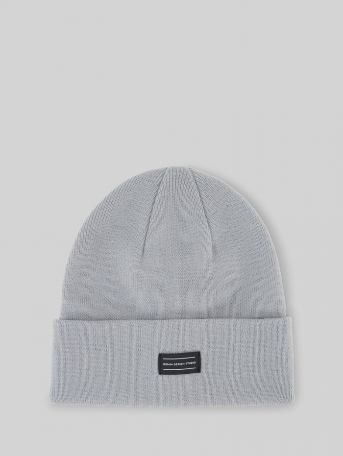 Tom Tailor Beanie Mütze mit Logo-Badge - Ultimate Grey Tom Tailor Beanie Mütze mit Logo-Badge - Ultimate Grey