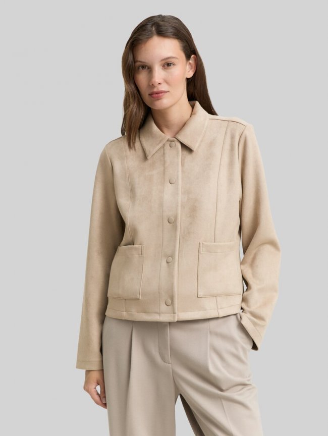Tom Tailor Regular Fit Jacke in Wildleder-Optik - Soft Taupe Grey Tom Tailor Regular Fit Jacke in Wildleder-Optik - Soft Taupe Grey