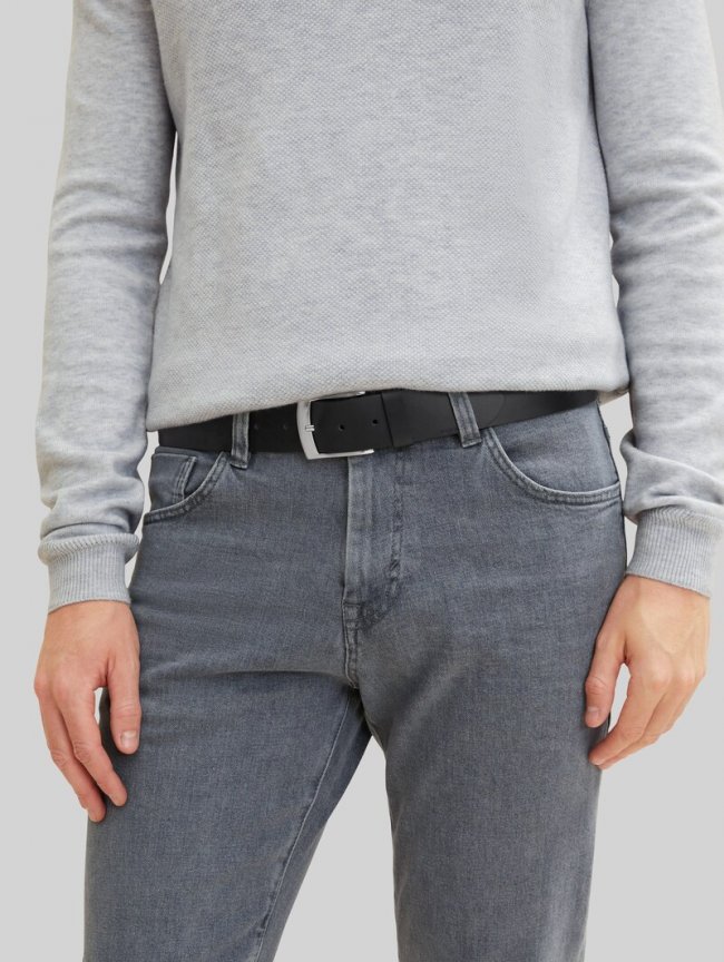 Tom Tailor TTANDREW Ledergürtel mit eckiger Dornschließe - Black Uni Tom Tailor TTANDREW Ledergürtel mit eckiger Dornschließe - Black Uni