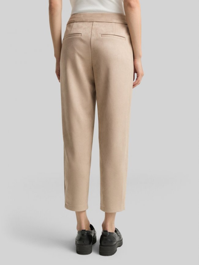 Tom Tailor Loose Fit Hose in Wildleder-Optik - Soft Taupe Grey Tom Tailor Loose Fit Hose in Wildleder-Optik - Soft Taupe Grey