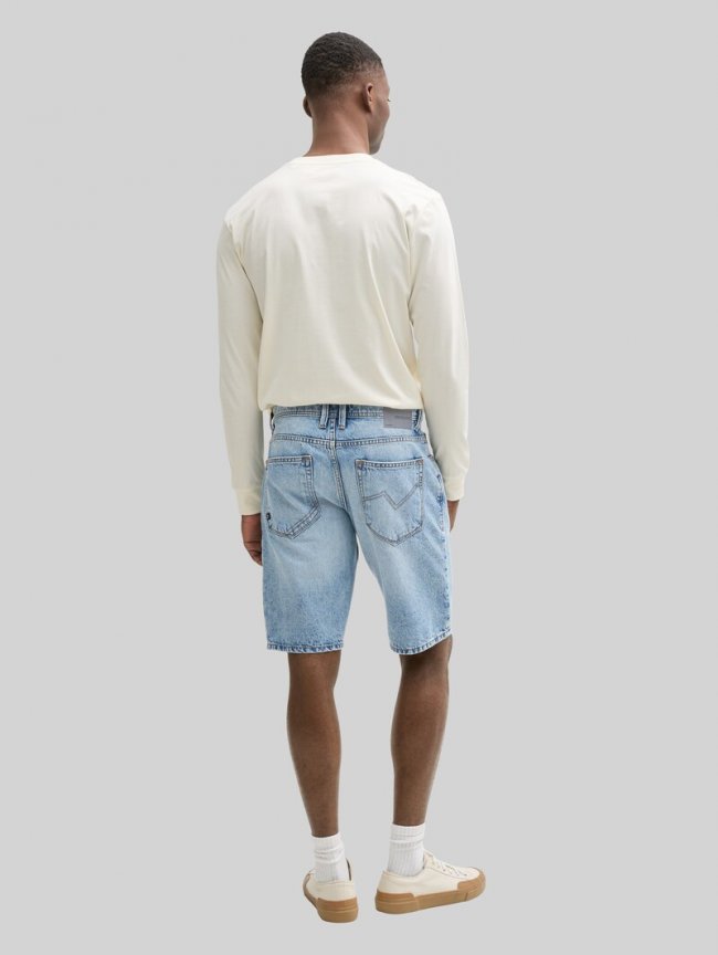 Tom Tailor TTPIERS SLIM DESTROYED Jeans Shorts - Destroyed Light Stone Blue Denim Tom Tailor TTPIERS SLIM DESTROYED Jeans Shorts - Destroyed Light Stone Blue Denim