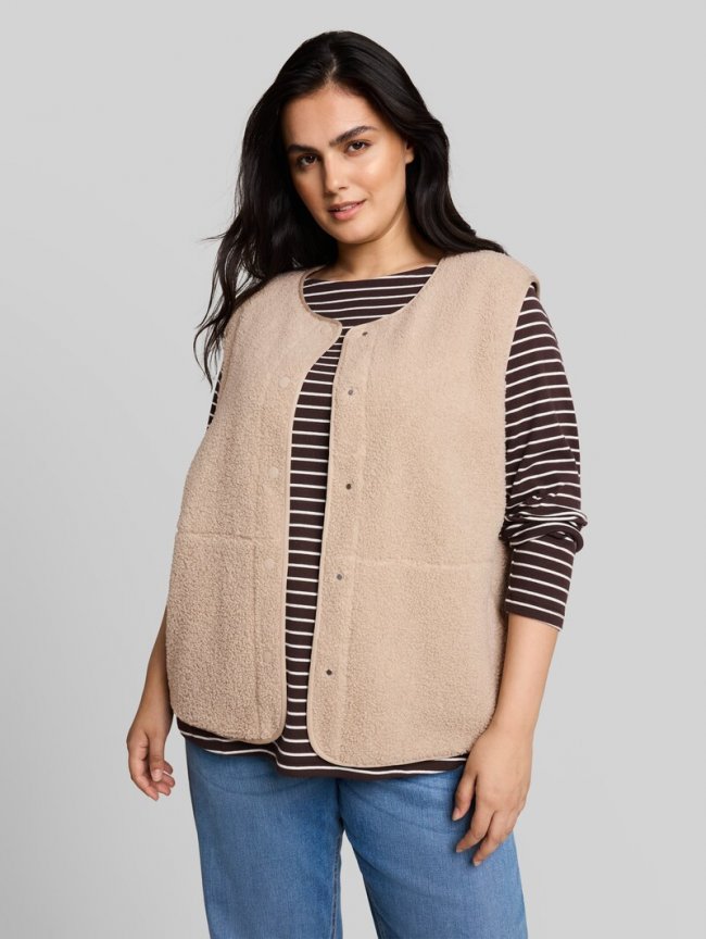Tom Tailor Plus Size - Boxy Fit Teddy Weste - Gravel Beige Tom Tailor Plus Size - Boxy Fit Teddy Weste - Gravel Beige