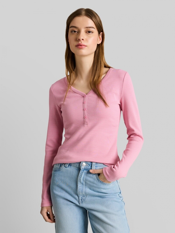 Tom Tailor Slim Fit Henley Langarmshirt mit Streifenmuster - Pink White Stripe Tom Tailor Slim Fit Henley Langarmshirt mit Streifenmuster - Pink White Stripe