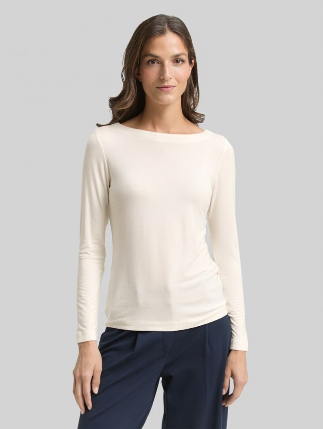 Tom Tailor Slim Fit Langarmshirt mit U-Boot-Ausschnitt - Whisper White Tom Tailor Slim Fit Langarmshirt mit U-Boot-Ausschnitt - Whisper White
