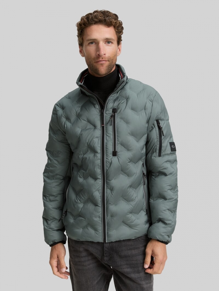 Tom Tailor Hybrid Steppjacke mit verstaubarer Kapuze - Washed Jasper Green Tom Tailor Hybrid Steppjacke mit verstaubarer Kapuze - Washed Jasper Green