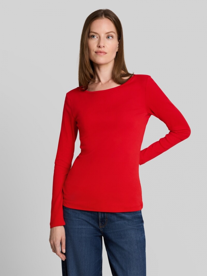 Tom Tailor Slim Fit Langarmshirt mit U-Boot-Ausschnitt - Soft Scarlet Red Tom Tailor Slim Fit Langarmshirt mit U-Boot-Ausschnitt - Soft Scarlet Red