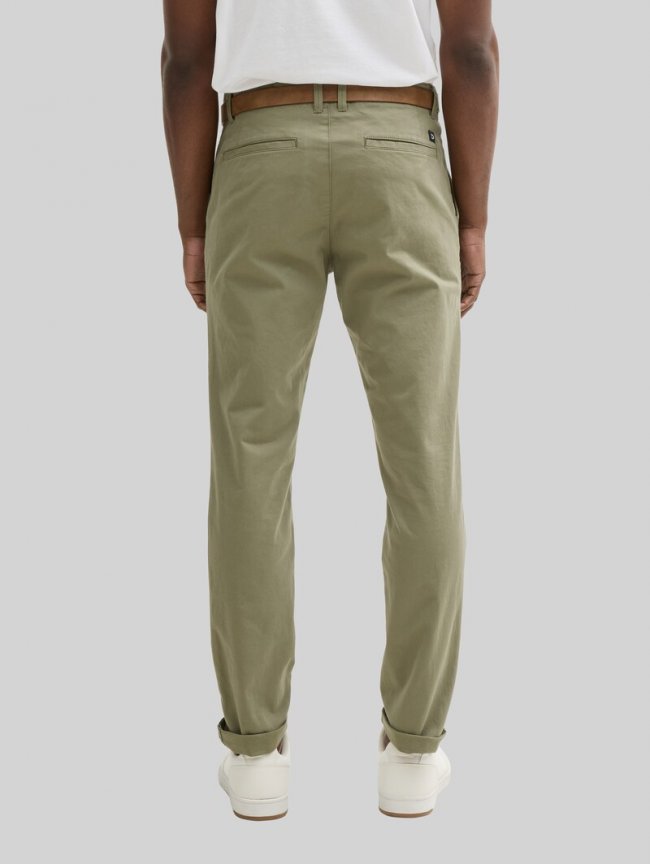 Tom Tailor Slim Chino Hose mit Gürtel - Tree Moss Green Tom Tailor Slim Chino Hose mit Gürtel - Tree Moss Green