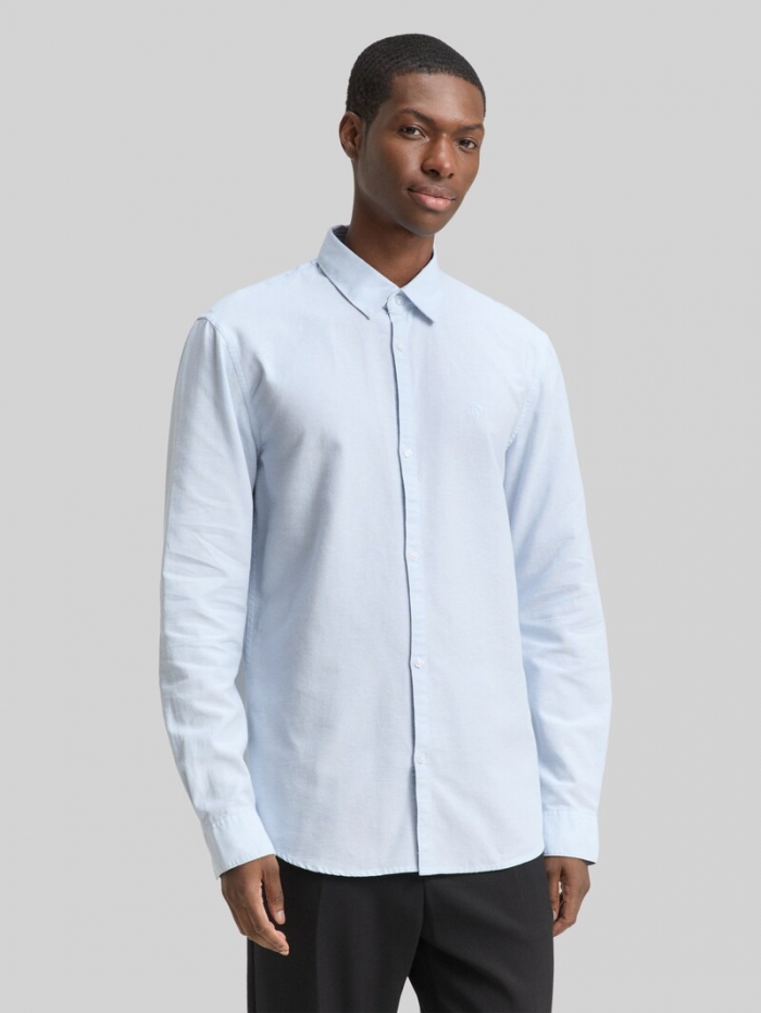 Tom Tailor Regular Fit Hemd mit Logo-Stickerei - Blue Oxford Tom Tailor Regular Fit Hemd mit Logo-Stickerei - Blue Oxford