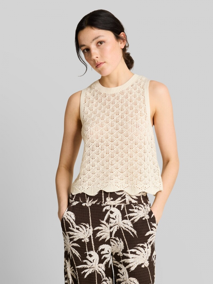 Tom Tailor Stricktop mit Lochmuster - Dove White Tom Tailor Stricktop mit Lochmuster - Dove White