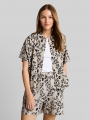 Tom Tailor Boxy Fit Bluse mit Leinenanteil - Beige Black Flower Print Tom Tailor Boxy Fit Bluse mit Leinenanteil - Beige Black Flower Print