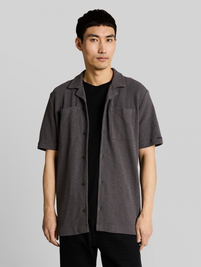 Tom Tailor Regular Fit Jerseyhemd mit Brusttaschen - Tarmac Grey Melange Tom Tailor Regular Fit Jerseyhemd mit Brusttaschen - Tarmac Grey Melange