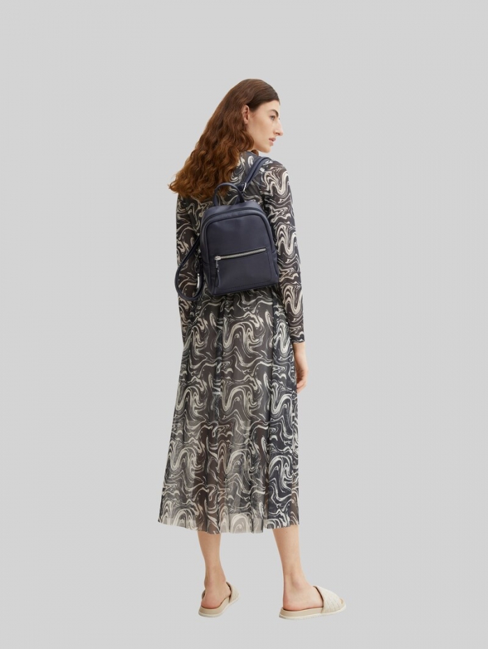 Tom Tailor TTTINNA S Rucksack aus Lederimitat - Blue Tom Tailor TTTINNA S Rucksack aus Lederimitat - Blue