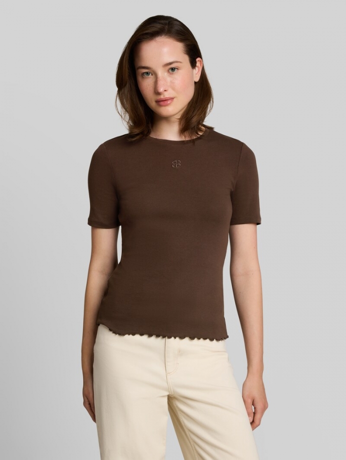 Tom Tailor Slim Fit T-Shirt mit Stickerei - Cool Dark Brown Tom Tailor Slim Fit T-Shirt mit Stickerei - Cool Dark Brown
