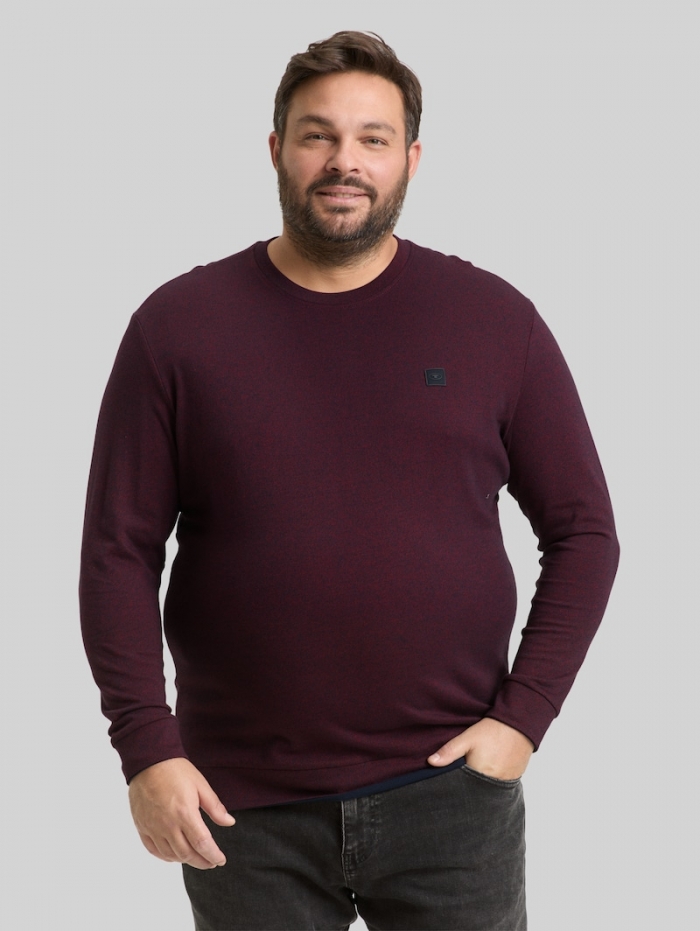 Tom Tailor Plus Size - Langarmshirt mit Logo-Badge - Red Navy Grindle Structure Tom Tailor Plus Size - Langarmshirt mit Logo-Badge - Red Navy Grindle Structure
