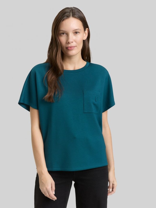 Tom Tailor Loose Fit Scuba T-Shirt mit Brusttasche - Deep Meadow Green Tom Tailor Loose Fit Scuba T-Shirt mit Brusttasche - Deep Meadow Green