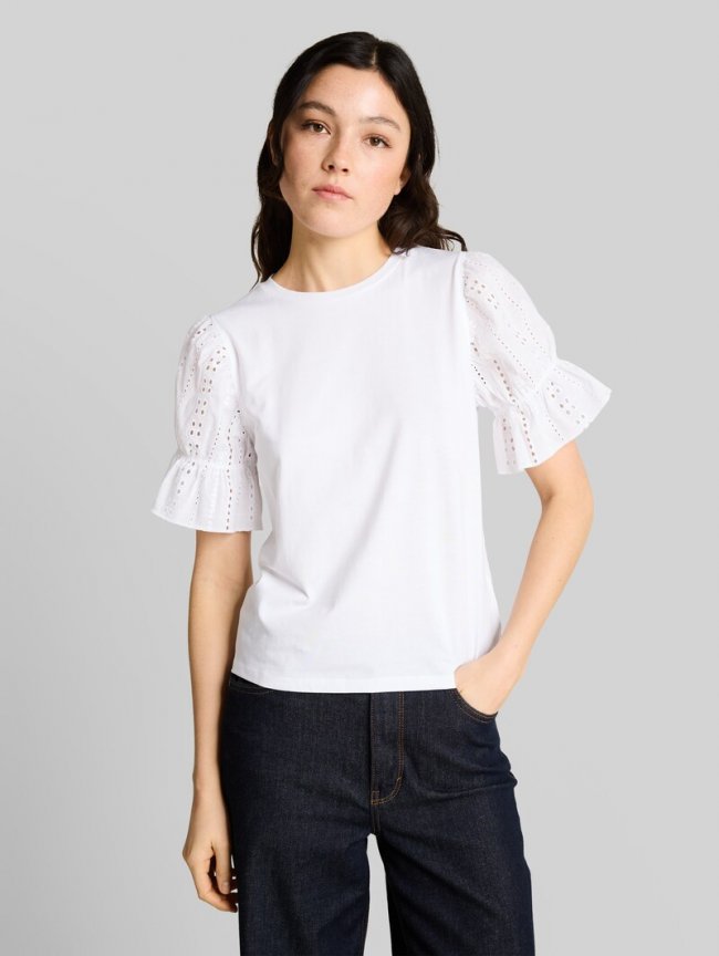 Tom Tailor Loose Fit T-Shirt mit Lochstickereien - White Tom Tailor Loose Fit T-Shirt mit Lochstickereien - White