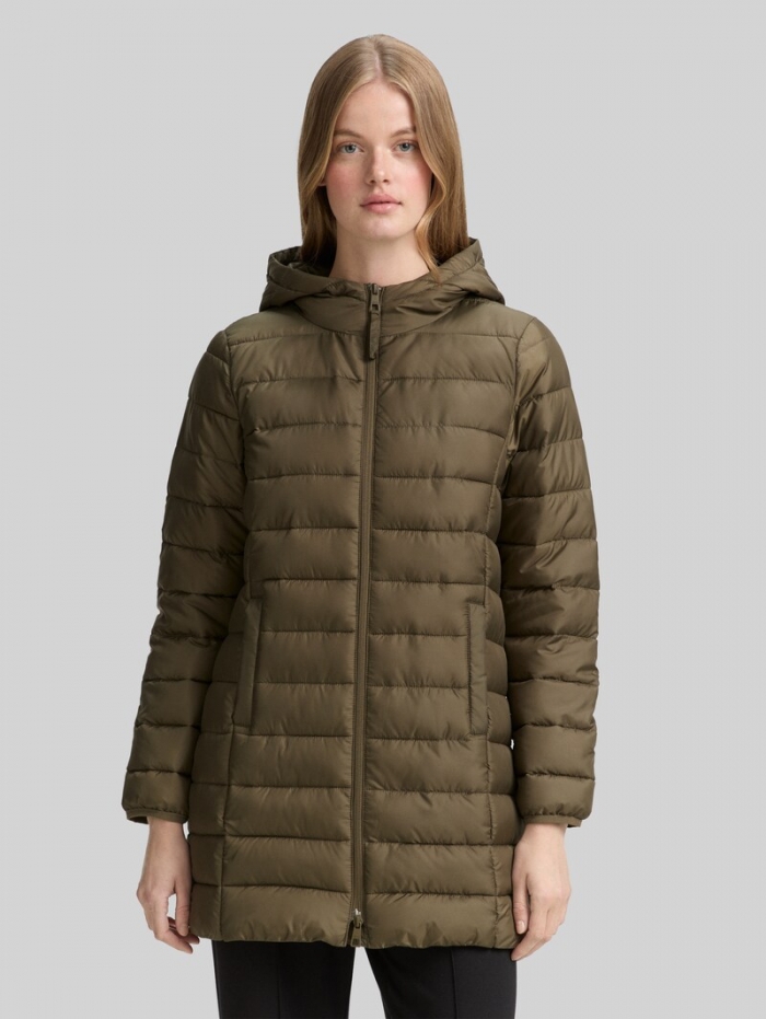 Tom Tailor Lightweight Steppmantel mit Kapuze - Grape Leaf Green Tom Tailor Lightweight Steppmantel mit Kapuze - Grape Leaf Green