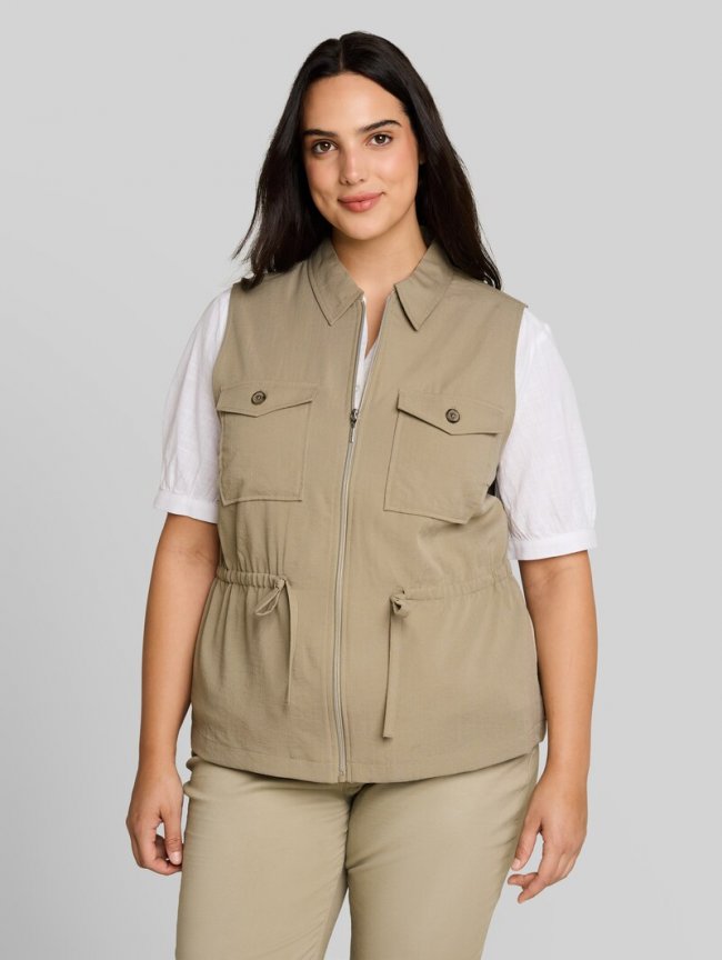 Tom Tailor Plus Size - Regular Fit Weste mit Brusttaschen - Silver Olive Tom Tailor Plus Size - Regular Fit Weste mit Brusttaschen - Silver Olive