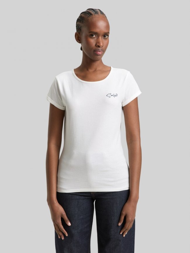 Tom Tailor Slim Fit T-Shirt mit Stickerei - Whisper White Tom Tailor Slim Fit T-Shirt mit Stickerei - Whisper White