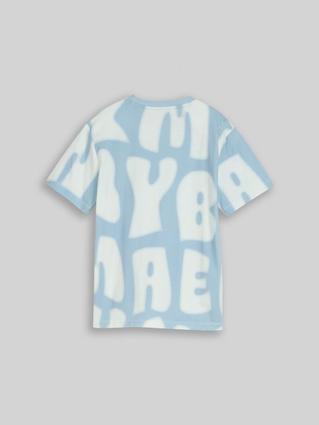 Tom Tailor T-Shirt mit Allover-Print - Blue White Wording Design Tom Tailor T-Shirt mit Allover-Print - Blue White Wording Design