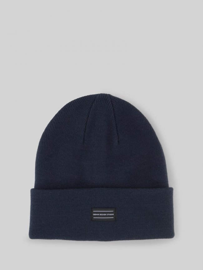 Tom Tailor Beanie Mütze mit Logo-Badge - Sky Captain Blue Tom Tailor Beanie Mütze mit Logo-Badge - Sky Captain Blue