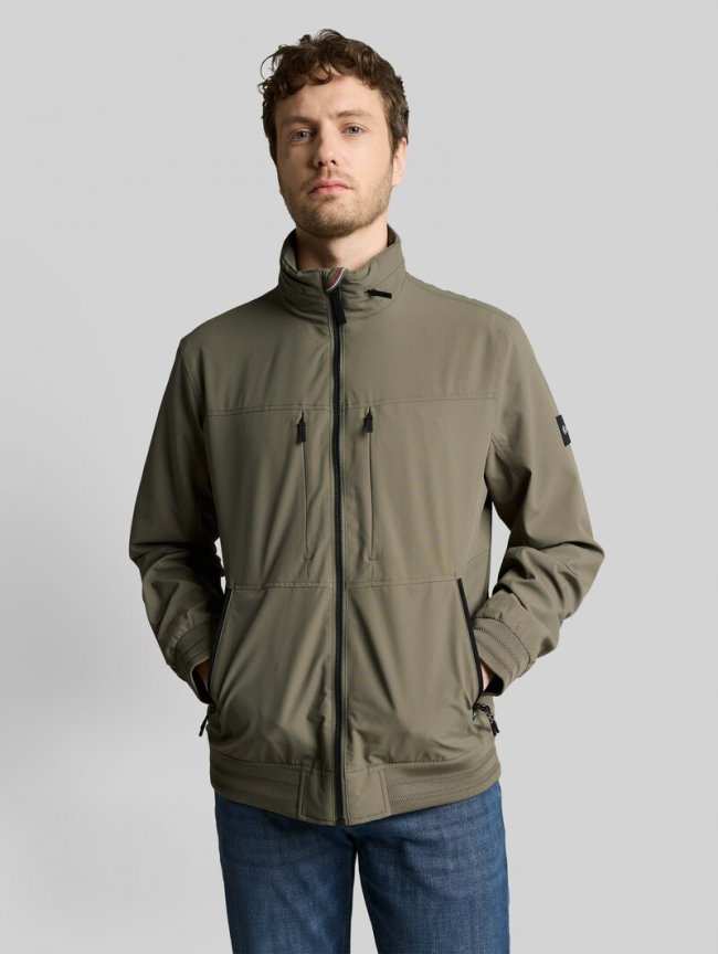 Tom Tailor Blouson Jacke mit verstaubarer Kapuze - Faded Leaf Green Tom Tailor Blouson Jacke mit verstaubarer Kapuze - Faded Leaf Green