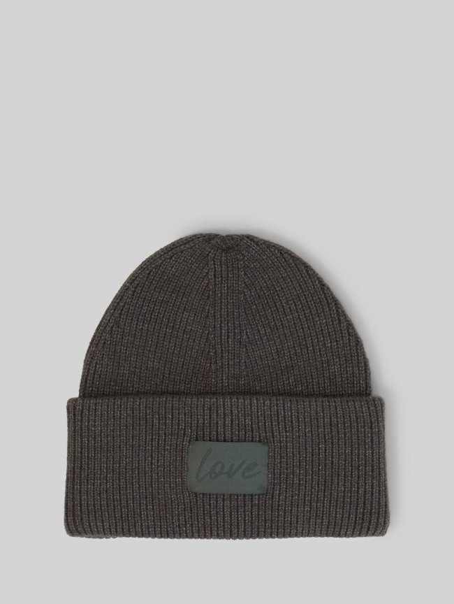 Tom Tailor Beanie Mütze mit Badge - Dark Olive Melange Tom Tailor Beanie Mütze mit Badge - Dark Olive Melange