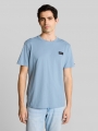 Tom Tailor T-Shirt aus Baumwolle mit Logo-Badge - Mountain Spring Blue