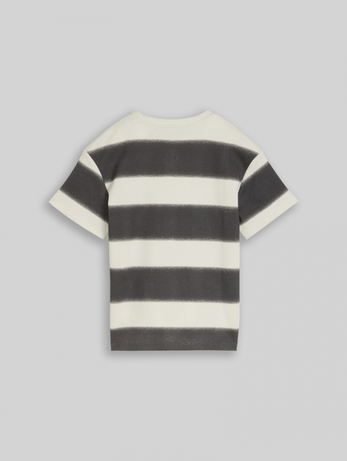 Tom Tailor Oversize T-Shirt mit Waffelstruktur - Grey Off White Sprayed Stripe Tom Tailor Oversize T-Shirt mit Waffelstruktur - Grey Off White Sprayed Stripe