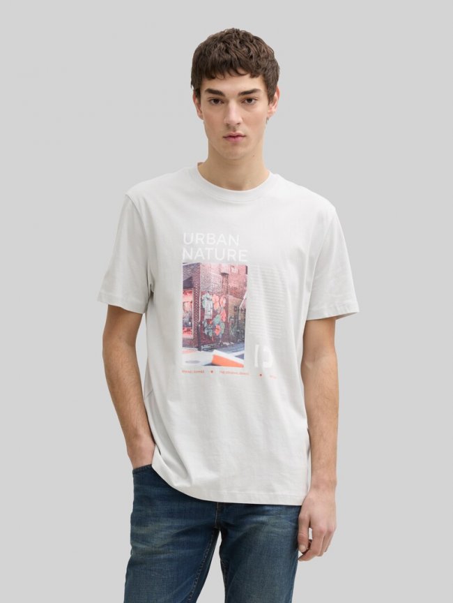 Tom Tailor T-Shirt mit Foto-Print - Chalk Grey Tom Tailor T-Shirt mit Foto-Print - Chalk Grey