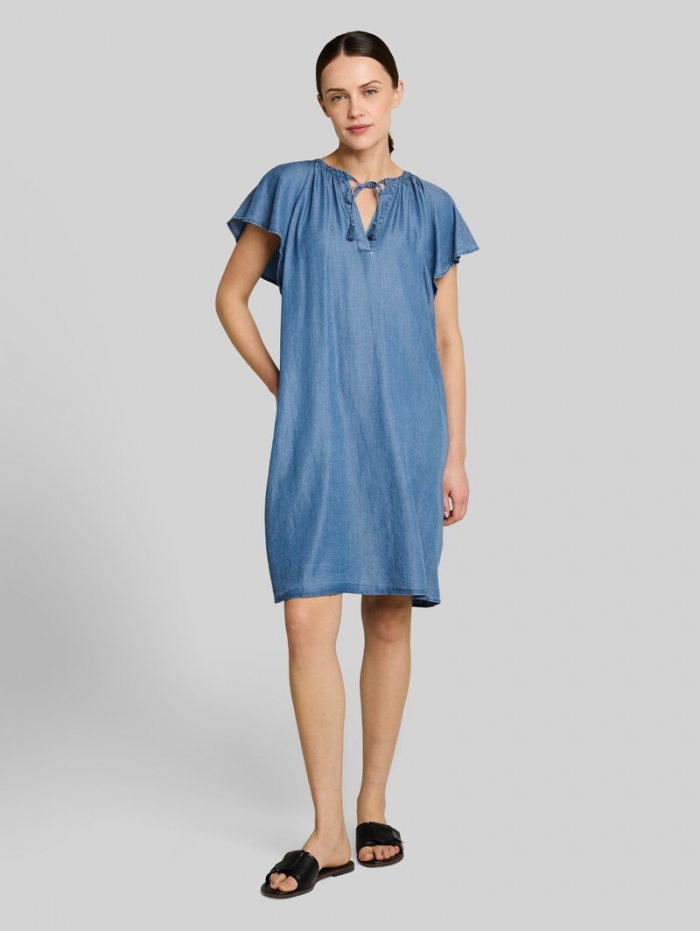 Tom Tailor Loose Fit Kleid mit Quasten - Clean Light Stone Blue Denim Tom Tailor Loose Fit Kleid mit Quasten - Clean Light Stone Blue Denim