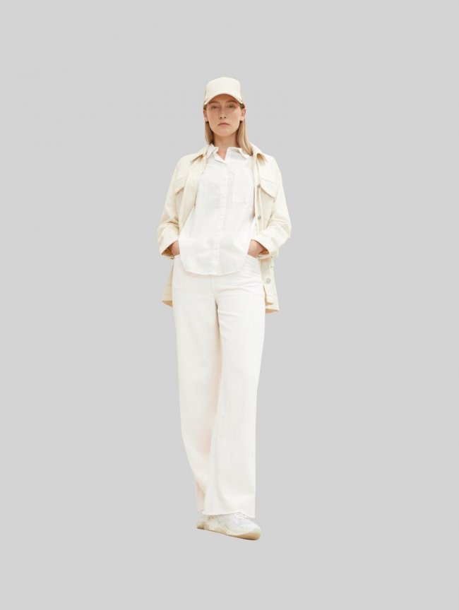 Tom Tailor Loose Fit Bluse mit Brusttasche - Whisper White Tom Tailor Loose Fit Bluse mit Brusttasche - Whisper White