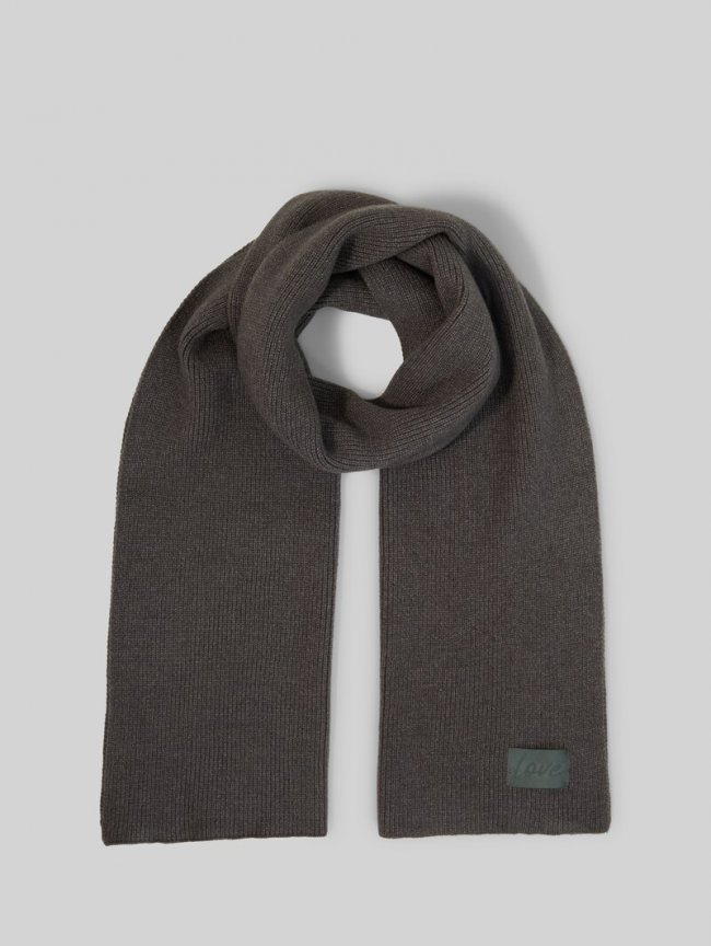 Tom Tailor Strickschal mit Badge - Dark Olive Melange Tom Tailor Strickschal mit Badge - Dark Olive Melange