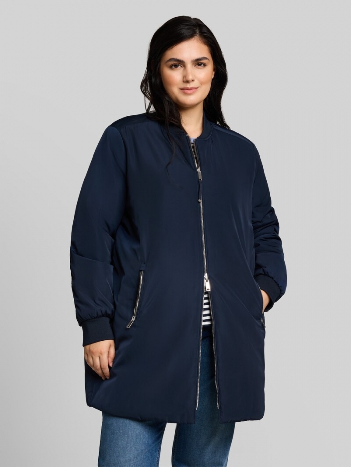 Tom Tailor Plus Size - 2-in-1 Wendejacke mit Bomberkragen - Sky Captain Blue Tom Tailor Plus Size - 2-in-1 Wendejacke mit Bomberkragen - Sky Captain Blue