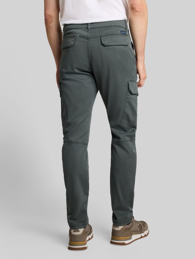 Tom Tailor TTTYLER TAPERED Cargo Hose im Washed–Look - Darkest Olive Tom Tailor TTTYLER TAPERED Cargo Hose im Washed–Look - Darkest Olive