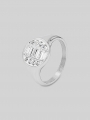 Tom Tailor Ring aus Edelstahl - Stein Preciosa weiß - Silver Tom Tailor Ring aus Edelstahl - Stein Preciosa weiß - Silver