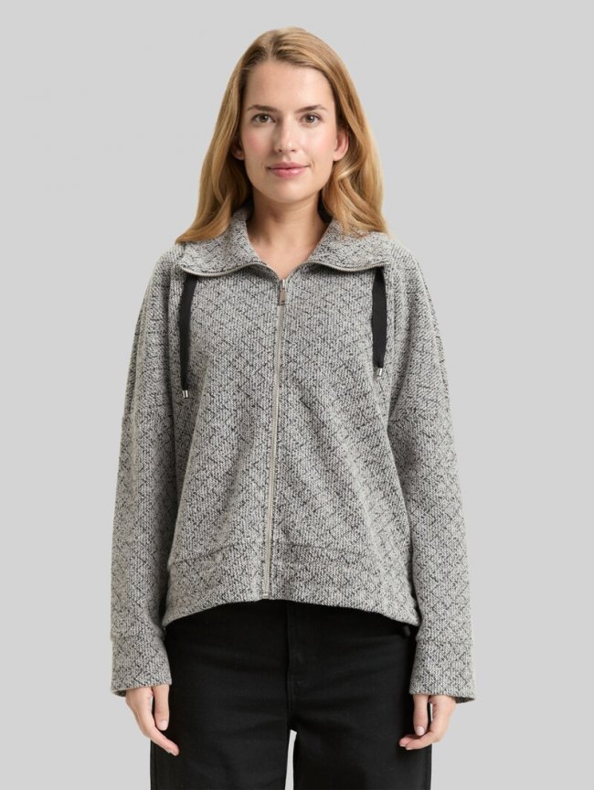 Tom Tailor Loose Fit Sweatjacke mit Stehkragen - Black White Argyle Structure Tom Tailor Loose Fit Sweatjacke mit Stehkragen - Black White Argyle Structure