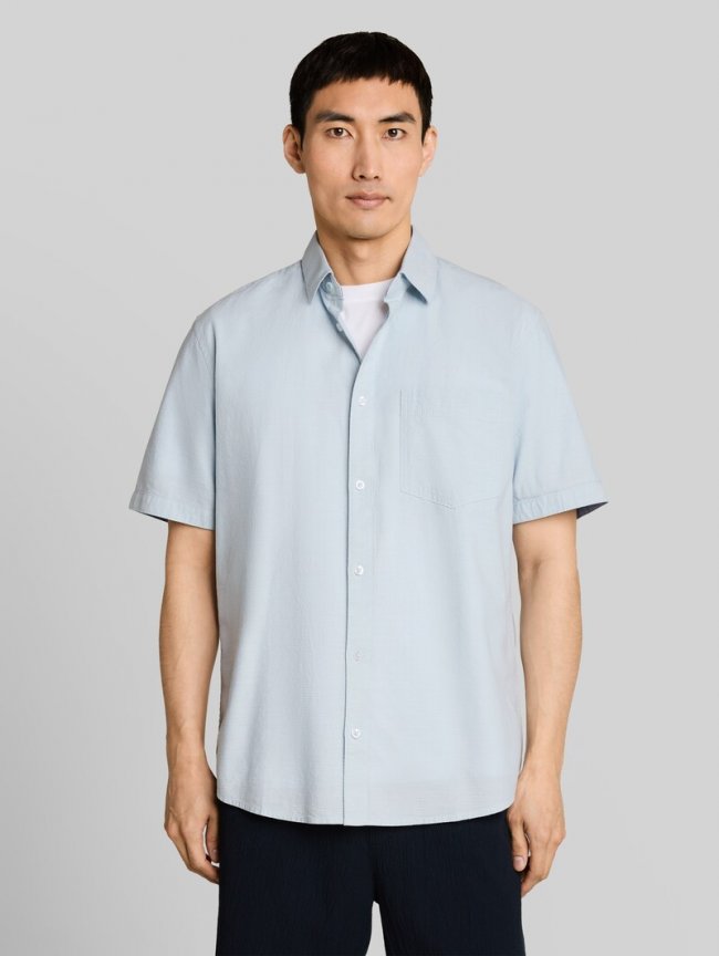 Tom Tailor Regular Fit Kurzarmhemd mit Brusttasche - Light Blue Structure Tom Tailor Regular Fit Kurzarmhemd mit Brusttasche - Light Blue Structure