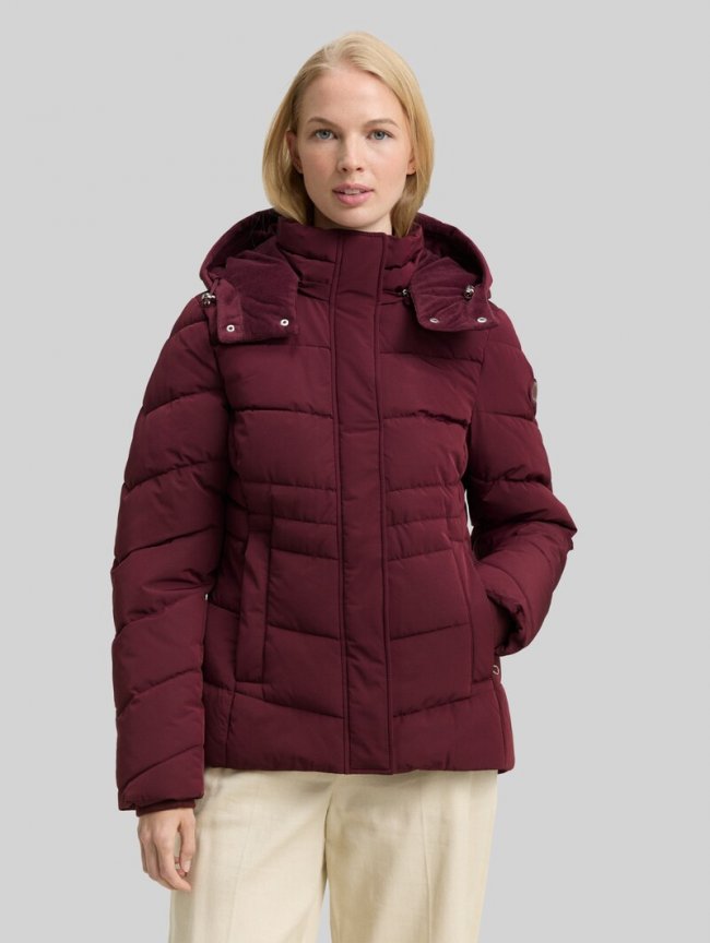 Tom Tailor Puffer-Jacke mit abnehmbarer Kapuze - Bordeaux Red Tom Tailor Puffer-Jacke mit abnehmbarer Kapuze - Bordeaux Red
