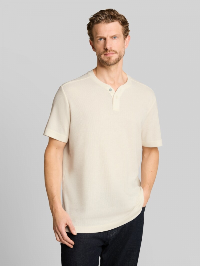 Tom Tailor Henley T-Shirt mit Waffelstruktur - Gardenia White Tom Tailor Henley T-Shirt mit Waffelstruktur - Gardenia White