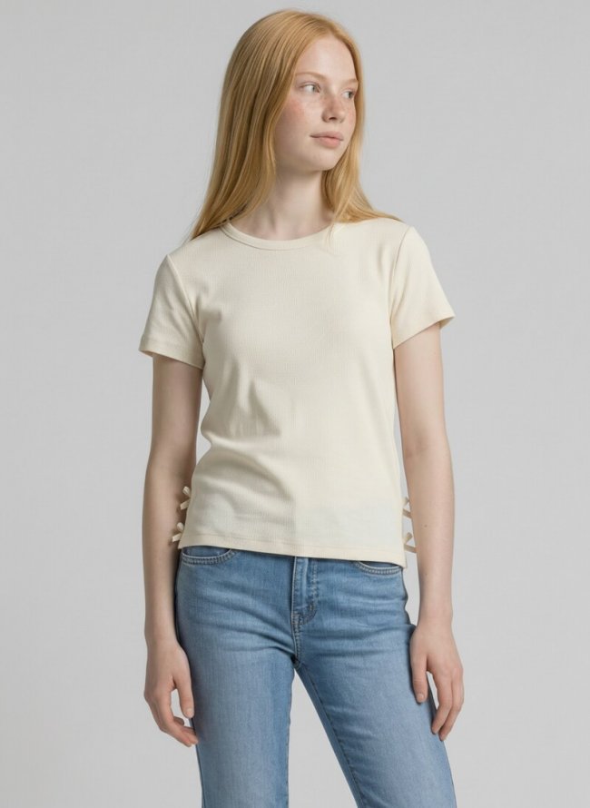 Tom Tailor T-Shirt mit Schleifen-Details - Wool White Tom Tailor T-Shirt mit Schleifen-Details - Wool White