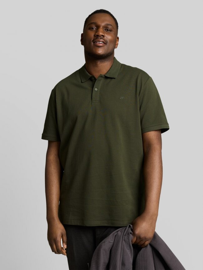 Tom Tailor Plus Size - Piqué Poloshirt mit Logo-Stickerei - Deep Leaf Green Tom Tailor Plus Size - Piqué Poloshirt mit Logo-Stickerei - Deep Leaf Green